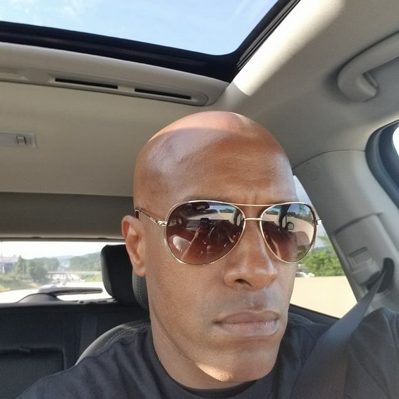 Meet your Posher, Howard - Picture 1 of 1